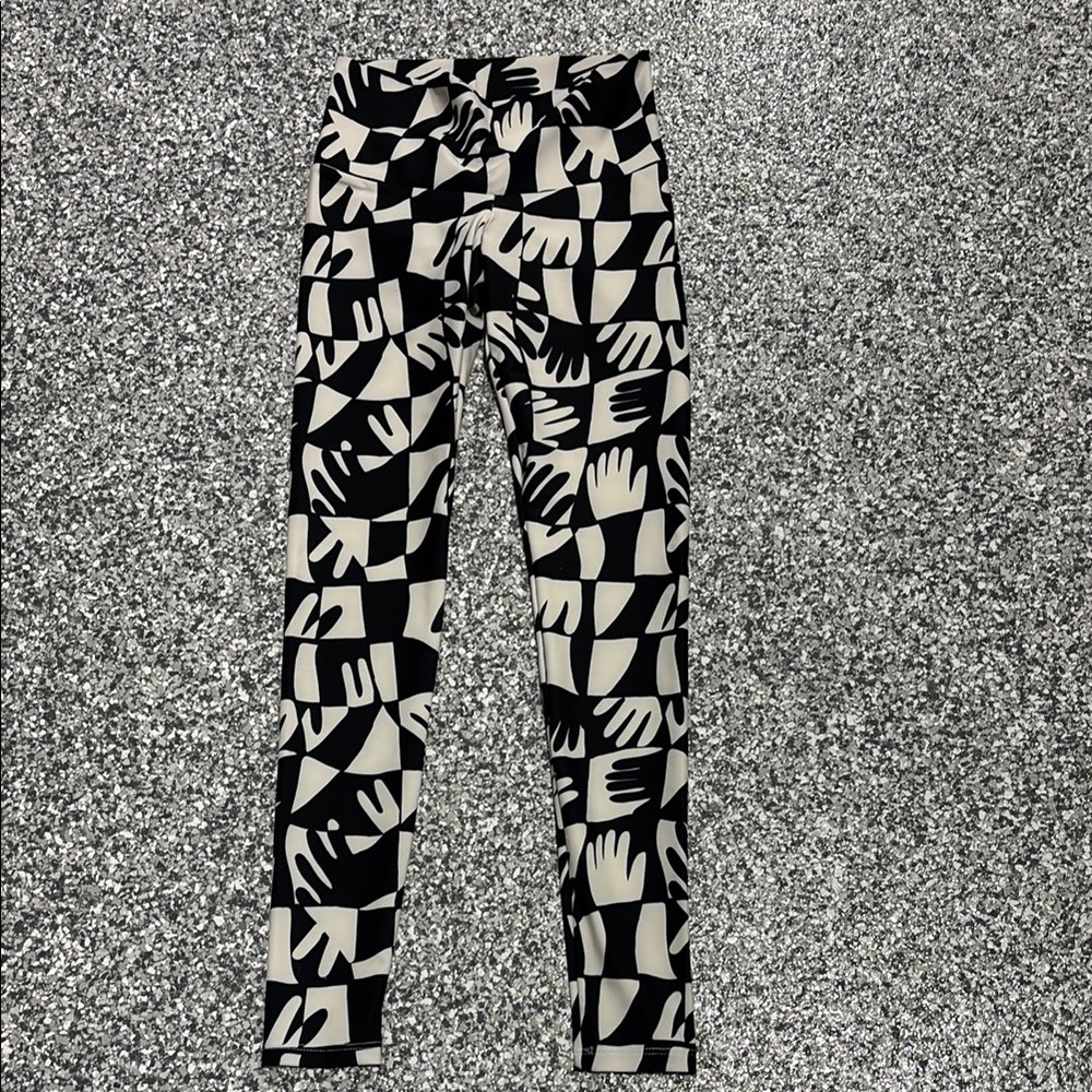 Stylish Black and White Leggings handprint size small made in USA